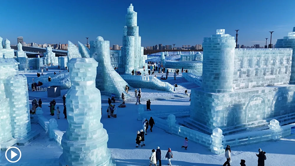 Ice and Snow World