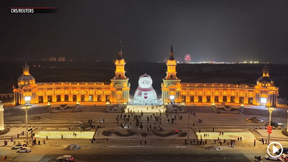 Giant Snowman