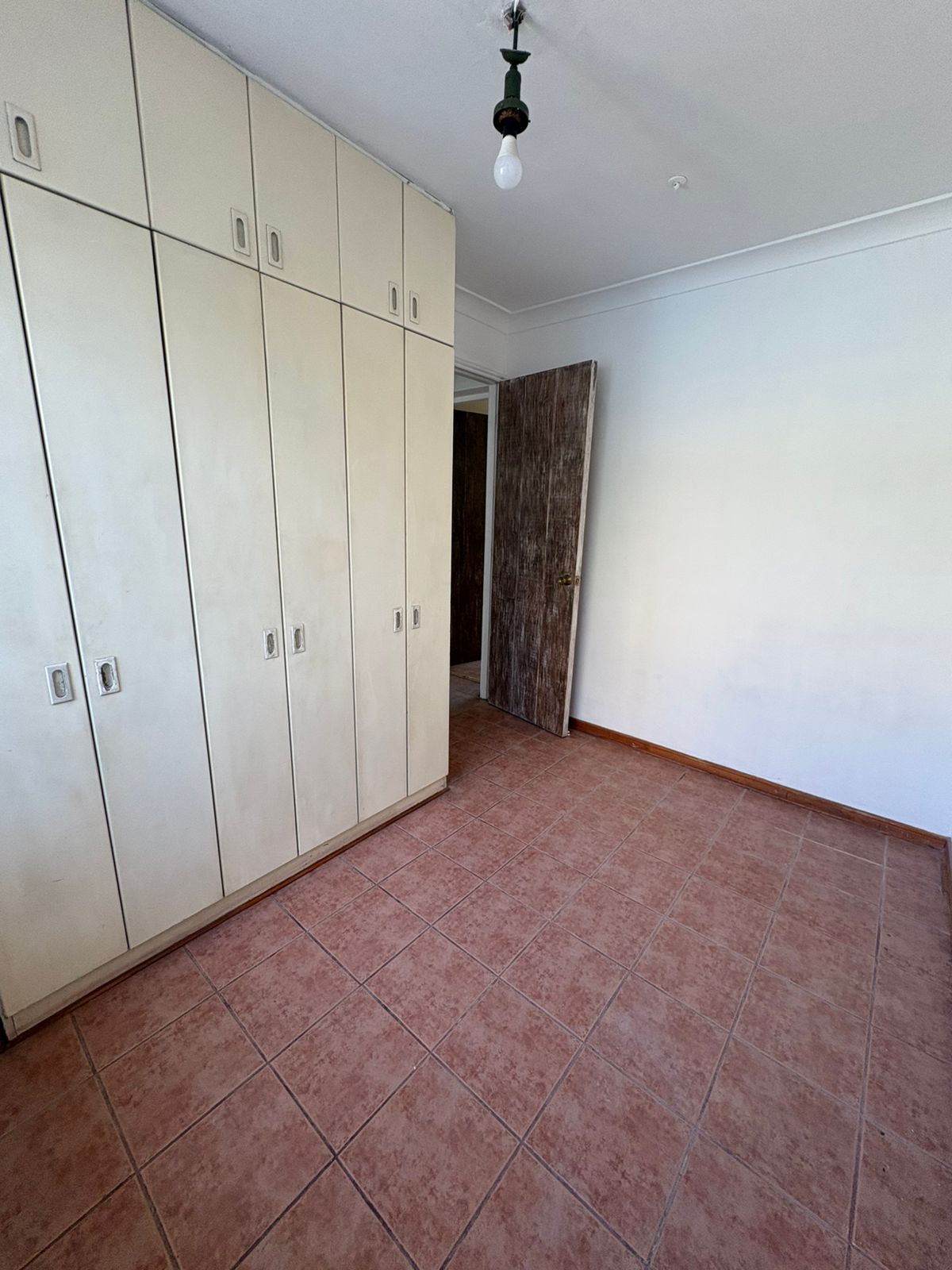 Casa con Piscina y Patios en Ñuñoa – Acceso Independiente - 16