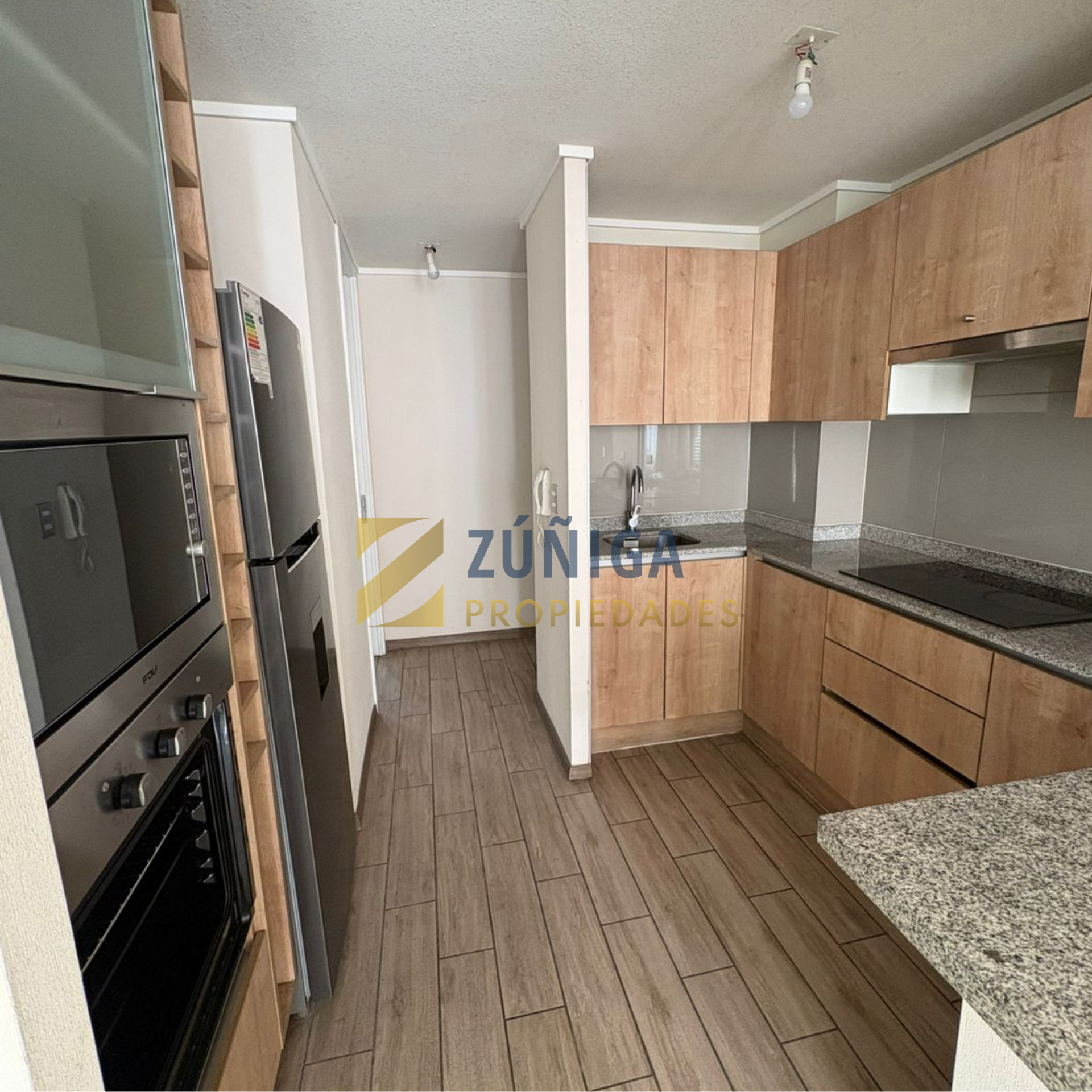 Moderno y luminoso departamento 2D/2B Los Héroes – Santiago Centro - 2