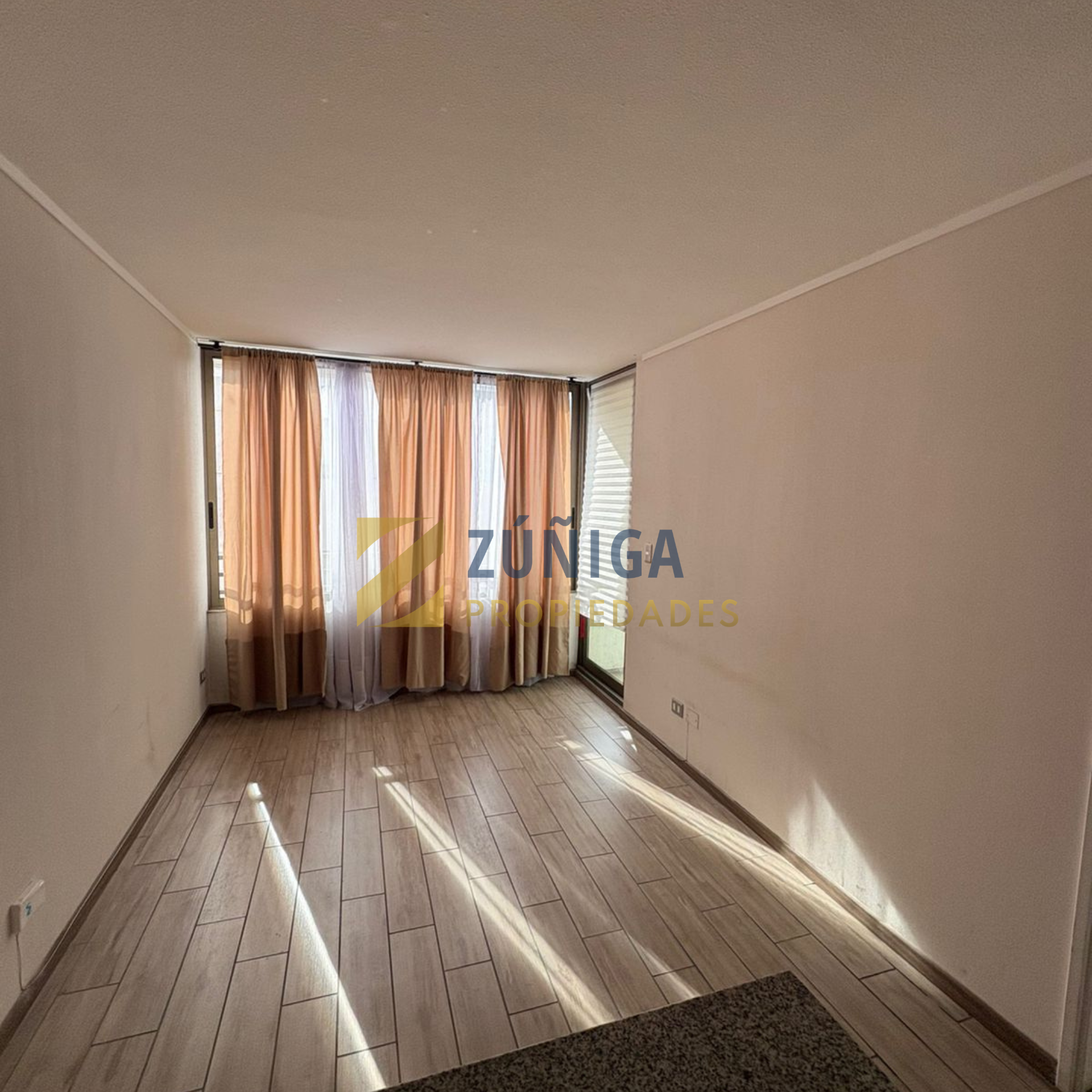 Moderno y luminoso departamento 2D/2B Los Héroes – Santiago Centro - 4