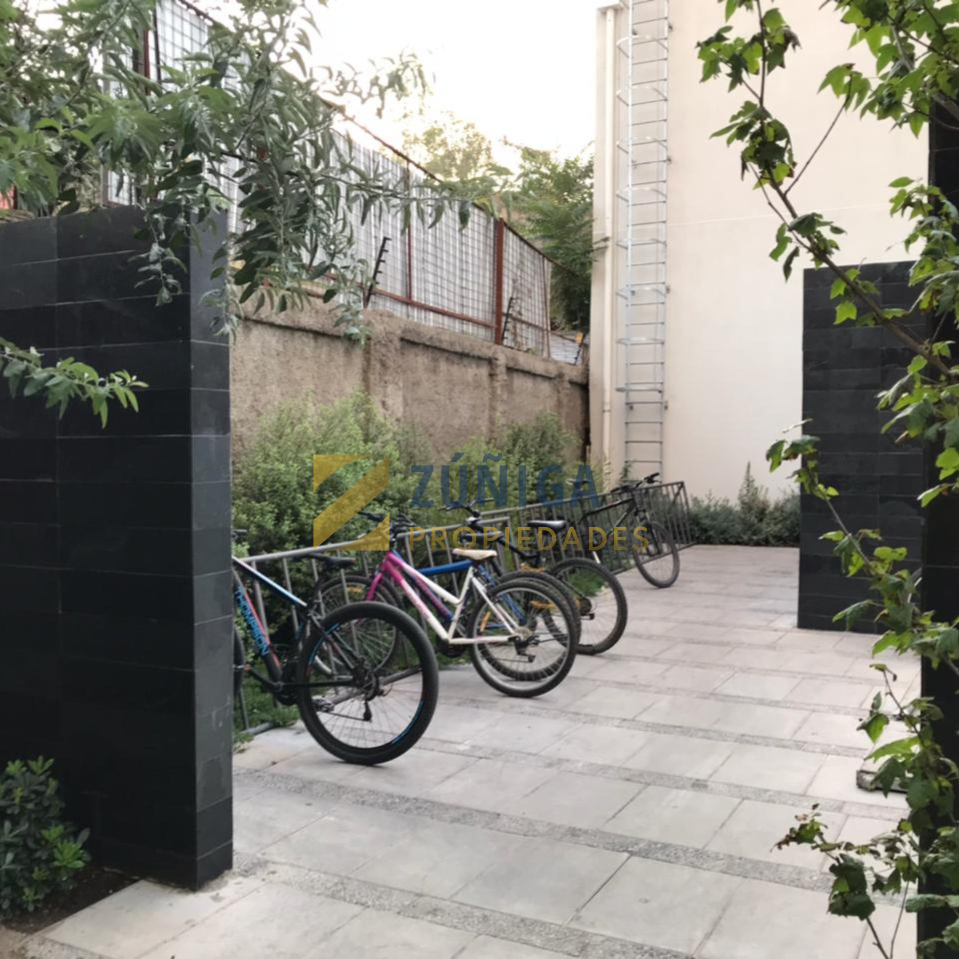 Arriendo Recoleta 2D2B  - 23