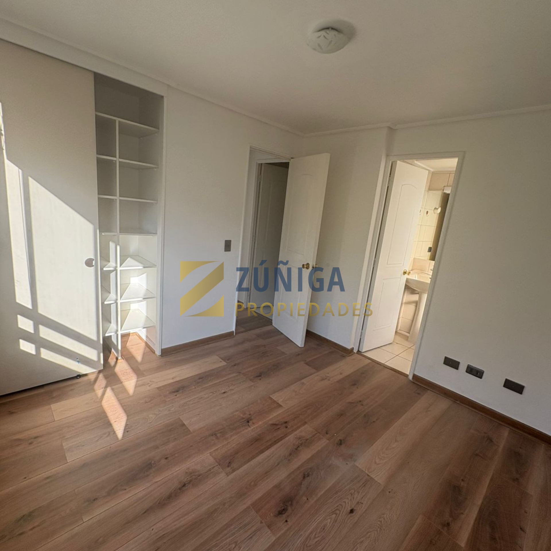 Arriendo Departamento Remodelado en Providencia | 2D + 2B + Est - 3