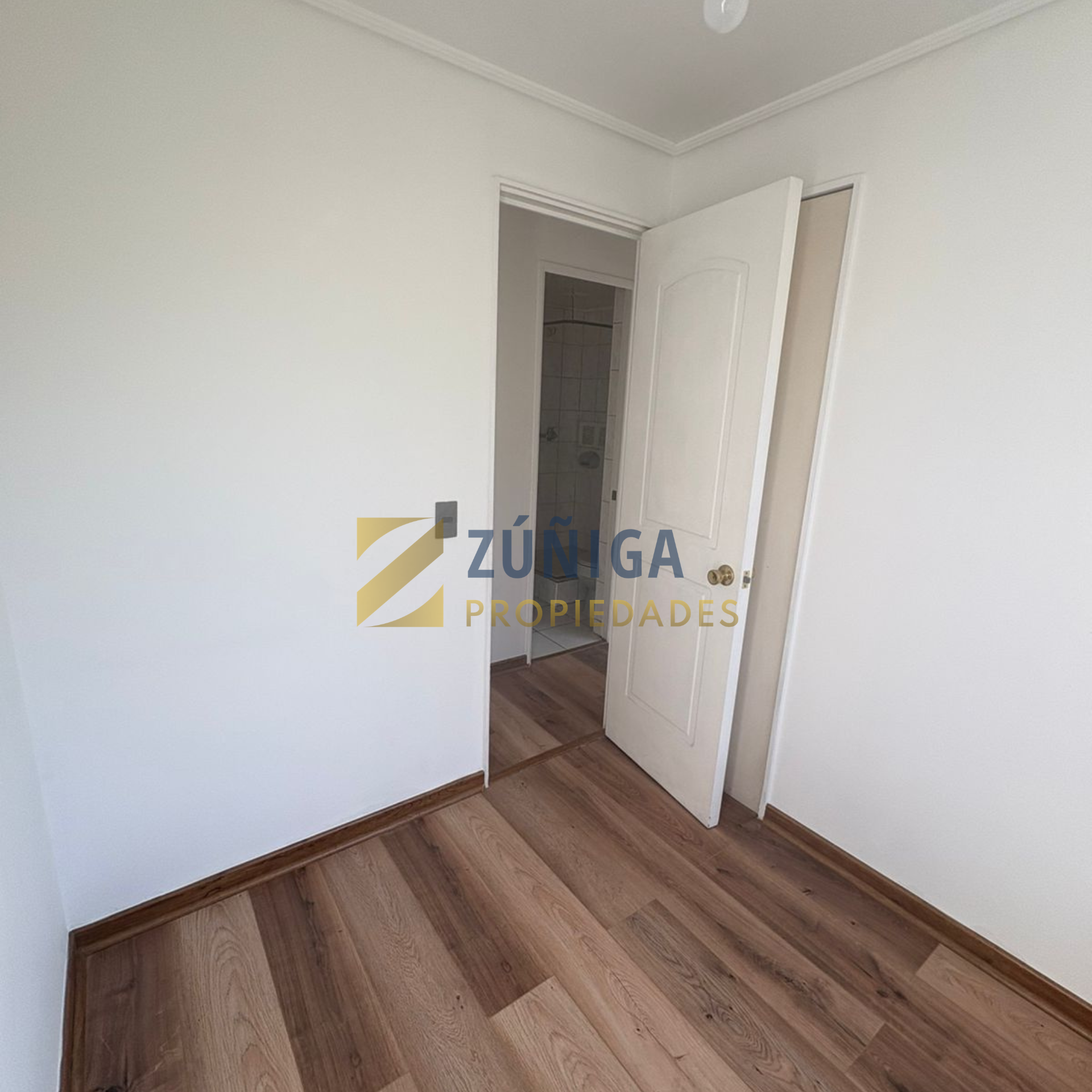 Arriendo Departamento Remodelado en Providencia | 2D + 2B + Est - 5