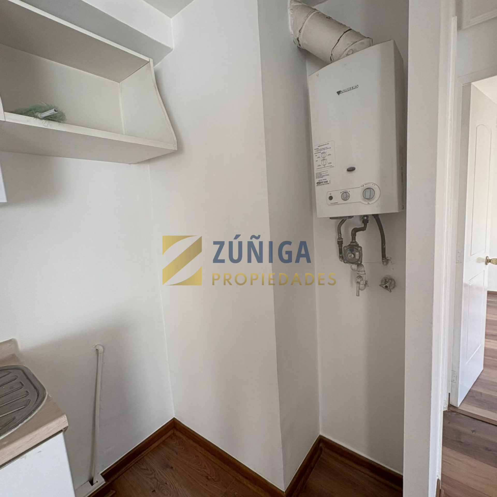 Arriendo Departamento Remodelado en Providencia | 2D + 2B + Est - 11