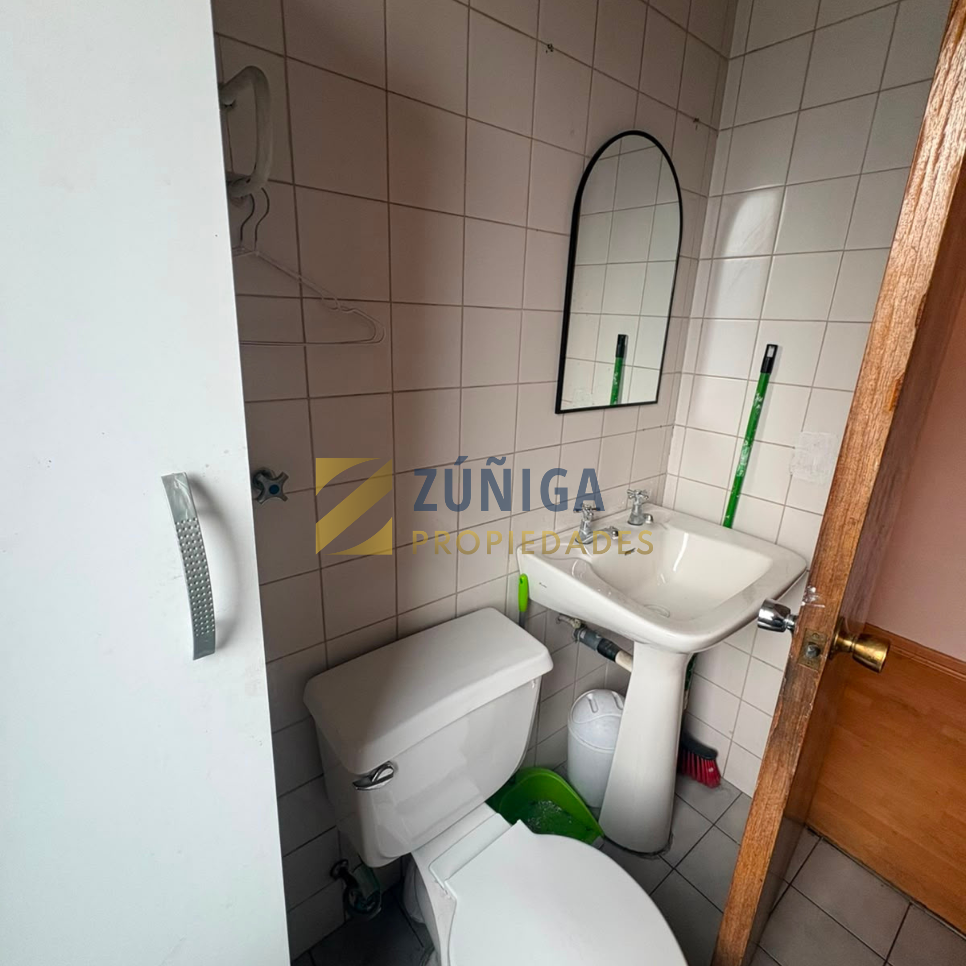 Oficina en Venta en Providencia | Excelente Ubicación para Consulta o Empresa - 11