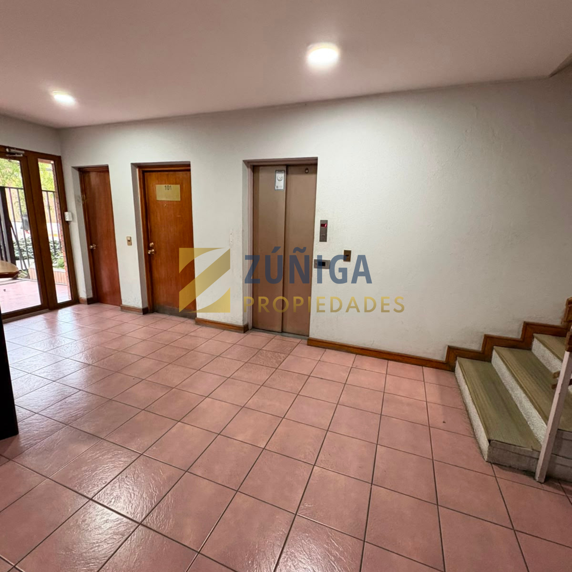 Oficina en Venta en Providencia | Excelente Ubicación para Consulta o Empresa - 18