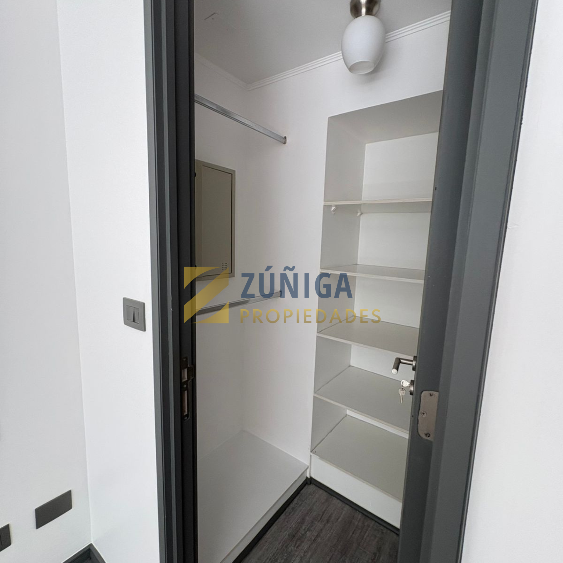 ¡Oportunidad de inversión! Departamento en venta por 2.450 UF – Santiago Centro - 11