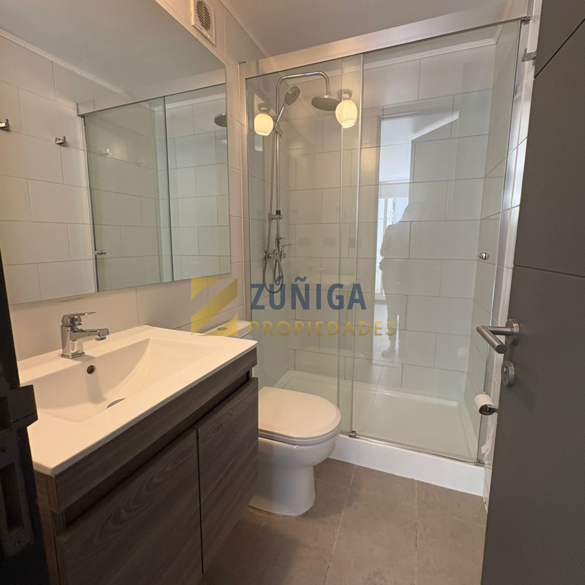 ¡Oportunidad de inversión! Departamento en venta por 2.450 UF – Santiago Centro - 13