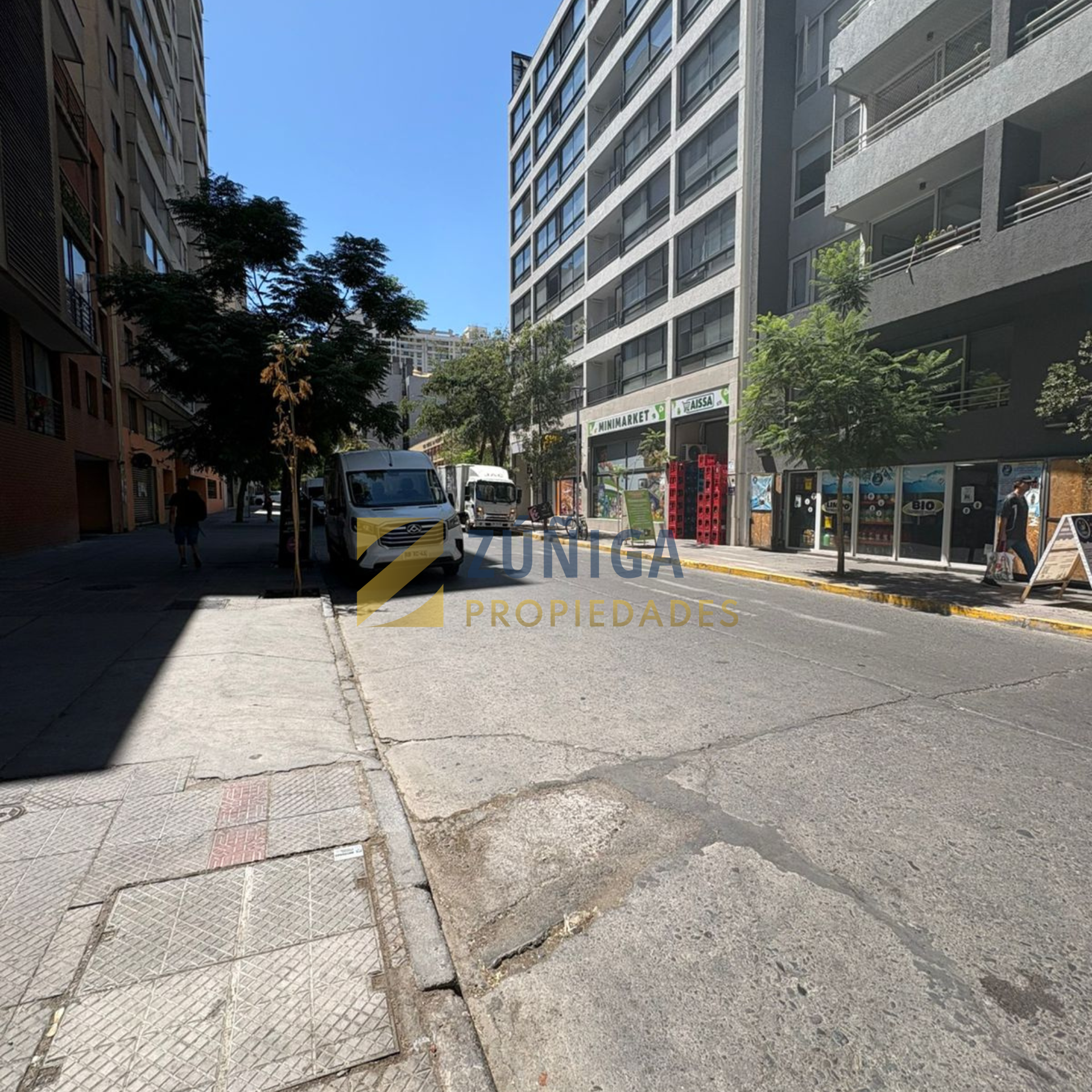 ¡Oportunidad de inversión! Departamento en venta por 2.450 UF – Santiago Centro - 25