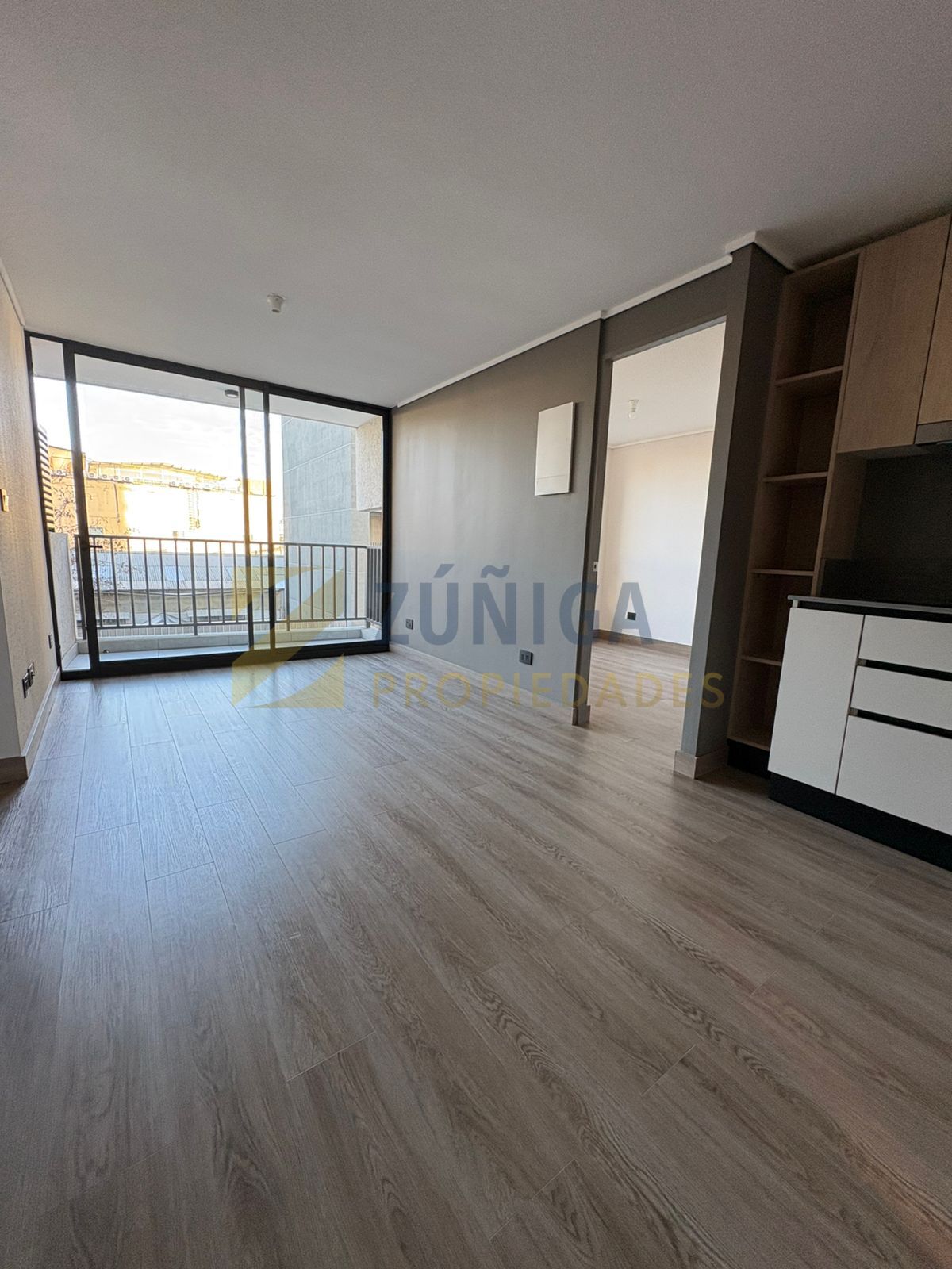 Arriendo Metro Bustamante - 1