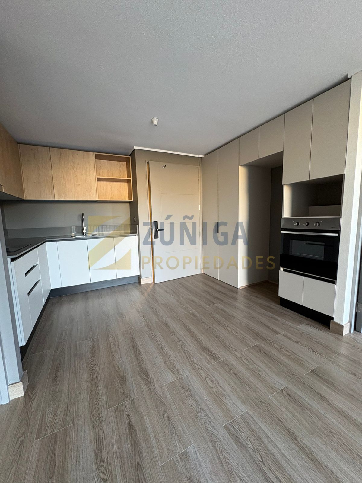 Arriendo Metro Bustamante - 4