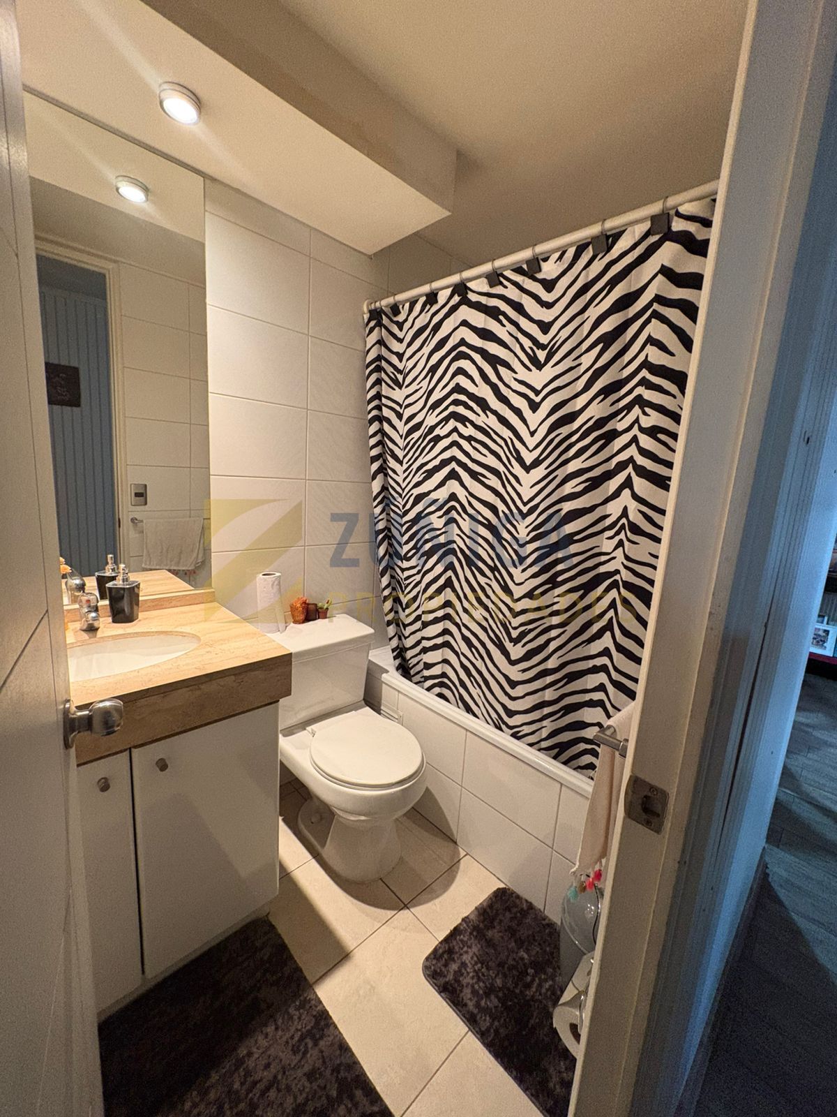Departamento en Venta en Santiago Centro – 2D 2B est - 26
